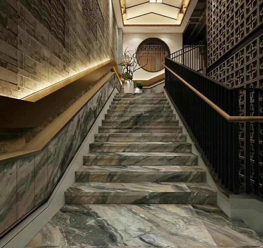 Arabescato Orobico Grigio Marble Stair
